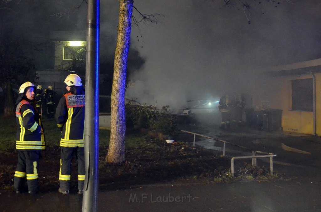 Wohnwagenbrand Koeln Hoehenberg Olpenerstr P008.JPG - Miklos Laubert